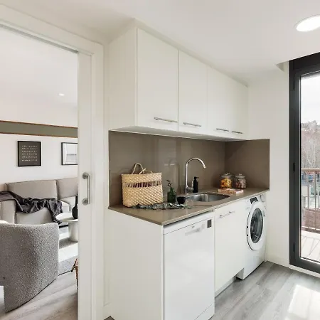 Апартаменты Aliga - 3 Bedroom And Pool In Les Corts *