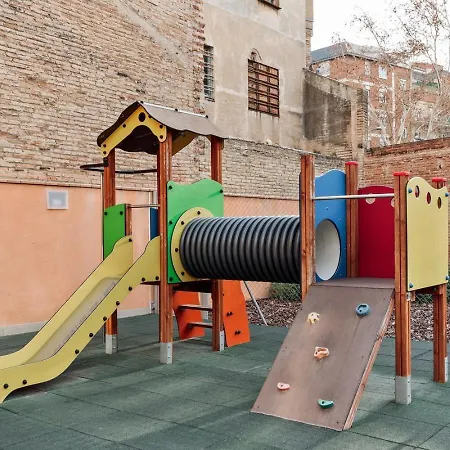 Aliga - 3 Bedroom And Pool In Les Corts Daire Barselona